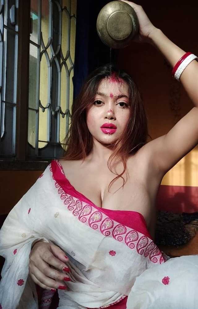 Big boobed Bengali wife Durga Devi's boobs show - FSI Blog | pkresurs-spb.ru