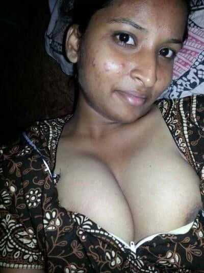 nude Desi pimple girl