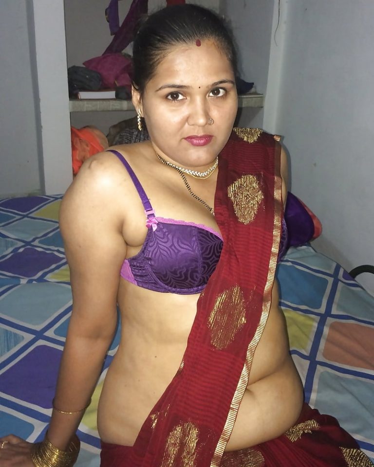 Desi Sexy Bhabhi nude